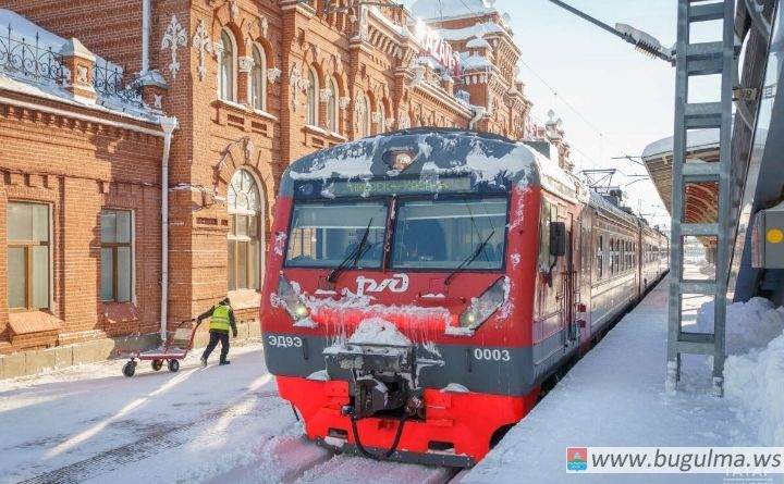 В Татарстане 15 декабря вводится новый график движения пригородных поездов.