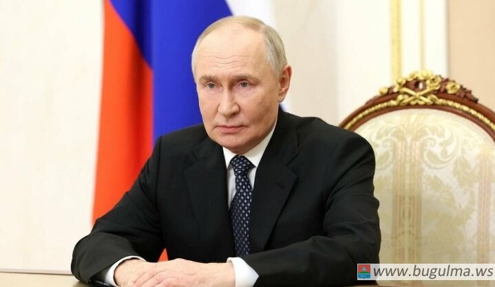 Владимир Путин поздравил татарстанцев с Днем народного единства.