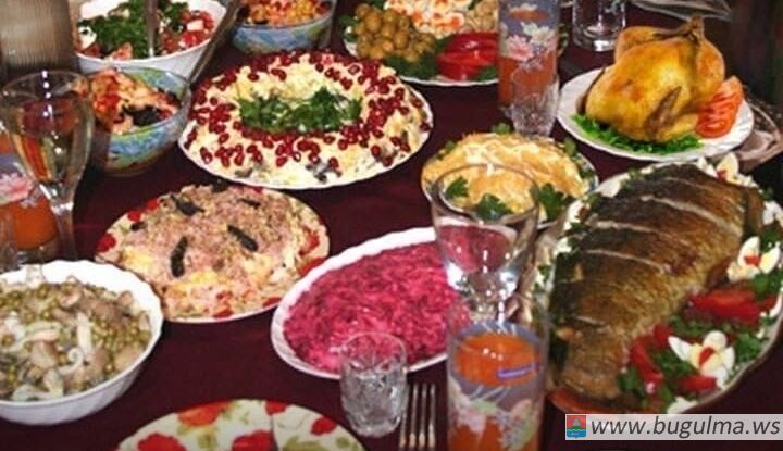 🥗 Роспотребнадзор посоветовал жителям Татарстана съесть все новогодние блюда в течение суток.